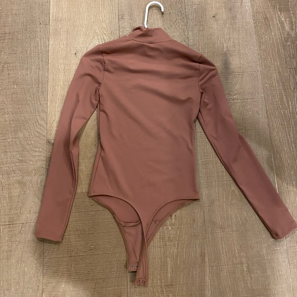 Abercrombie and Fitch turtleneck Bodysuit - Picture 3 of 3